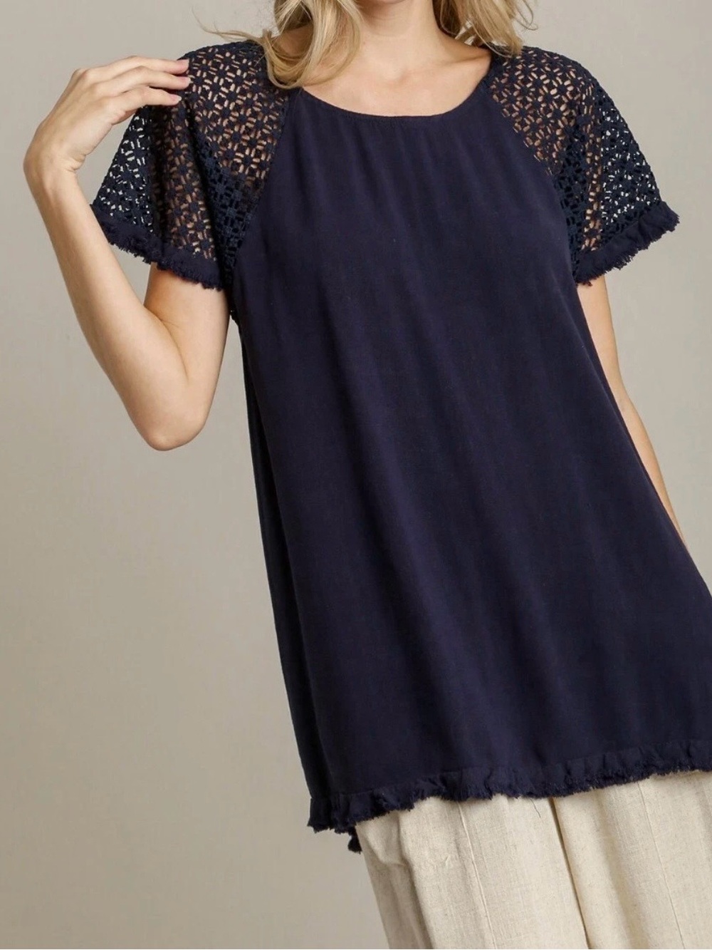 Umgee Linen Crochet Sleeve Short Sleeve Top Navy Small NWT